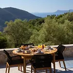 Villa High-end Faos Three
