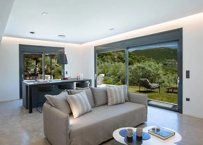 High-end Faos Three Fternon