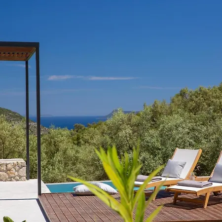 Βίλα High-end Faos Three Φτερνό