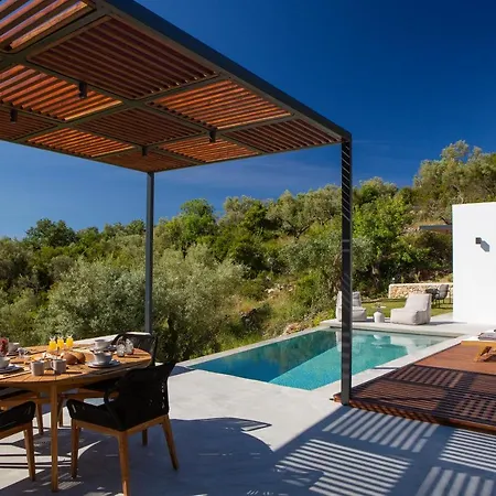 High-end Faos Three Βίλα