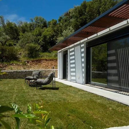 Βίλα High-end Faos Three *